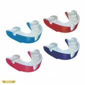 opro-gold-mouthguard-front-72dpi-rgb